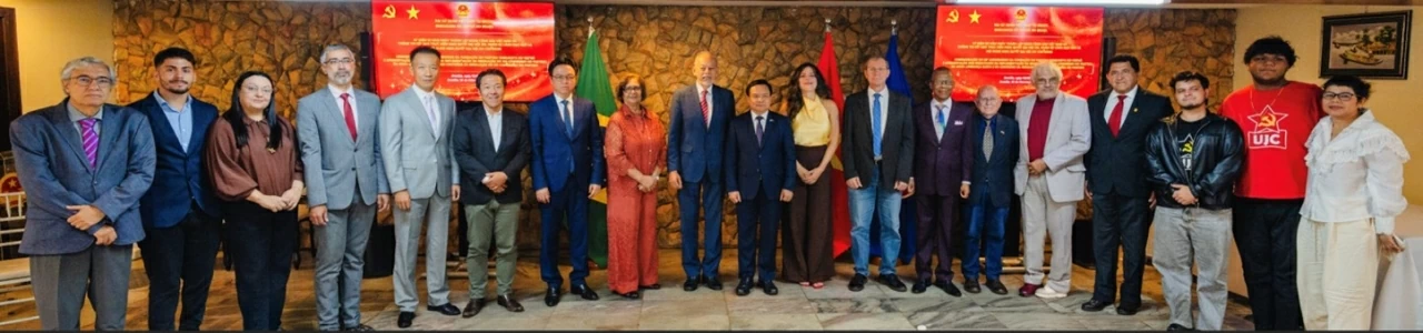 Celebrating the 96th anniversary of the founding of the Communist Party of Vietnam in Brazil