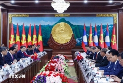 General Secretary To Lam holds talks with Lao General Secretary and President Thongloun Sisoulith