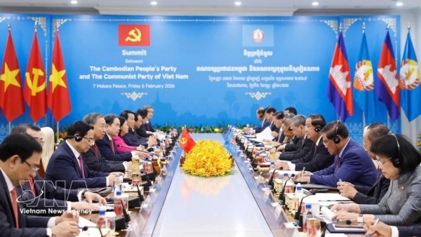 CPV Central Committee’s Politburo and CPP Central Committee’s Standing Board hold meeting in Phnom Penh