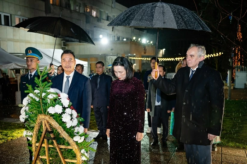 Vietnamese traditional Tet celebrated in 'the land of roses' - Bulgaria Vietnamese traditional Tet celebrated in 'the land of roses' - Bulgaria