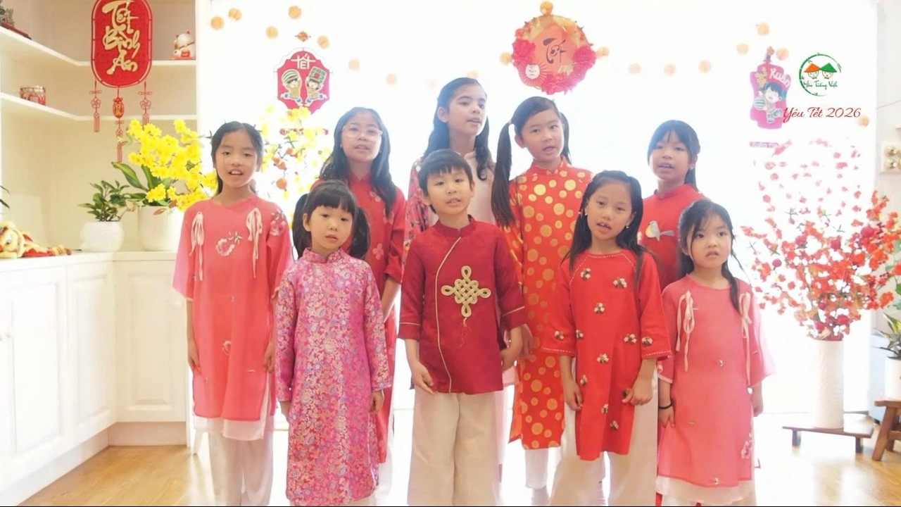Preserving Vietnamese Tet abroad through children's singing in Melbourne