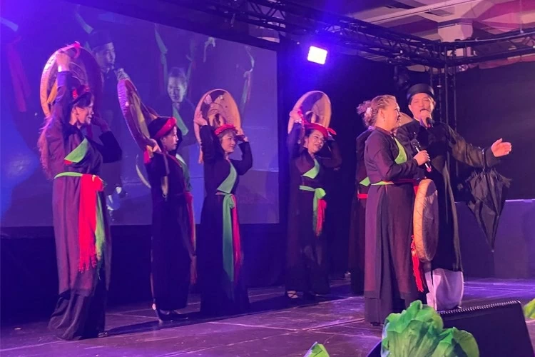 A 20-Year journey of connecting the Vietnamese community in Freising A 20-Year journey of connecting the Vietnamese community in Freising