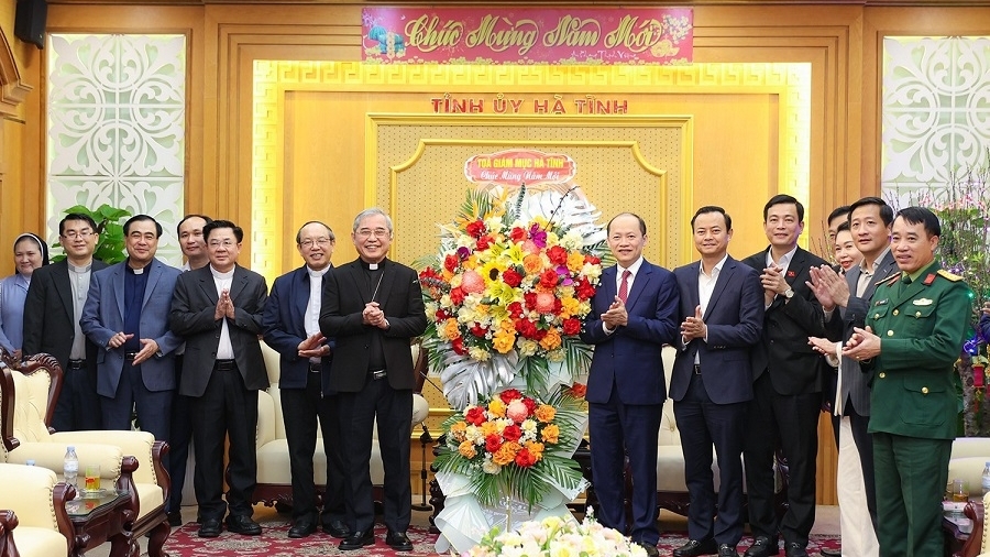 Catholic community in Ha Tinh province: A resource contributing to national development