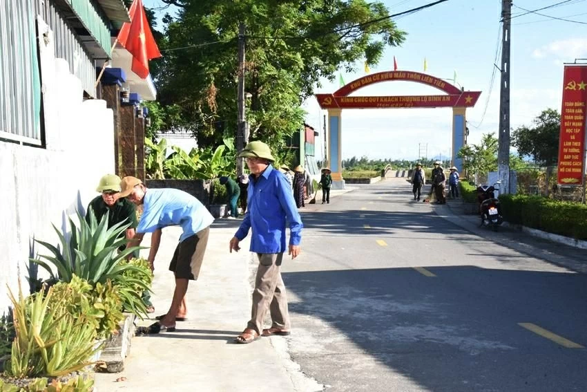 Catholic community in Ha Tinh province: A resource contributing to national development Catholic community in Ha Tinh province: A resource contributing to national development
