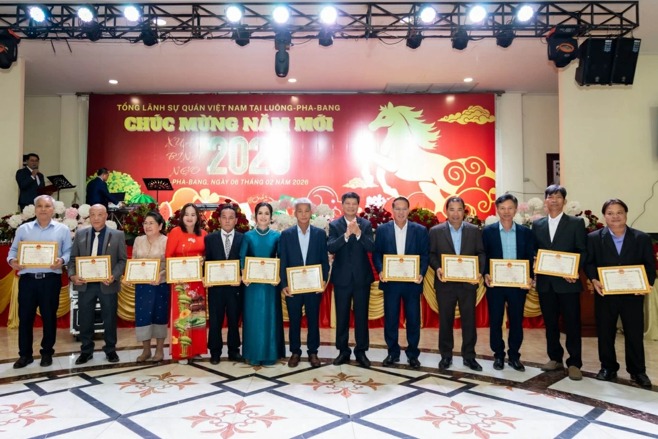 Vietnam Consulate General in Luang Prabang hosts diplomatic reception and community Tet 2026