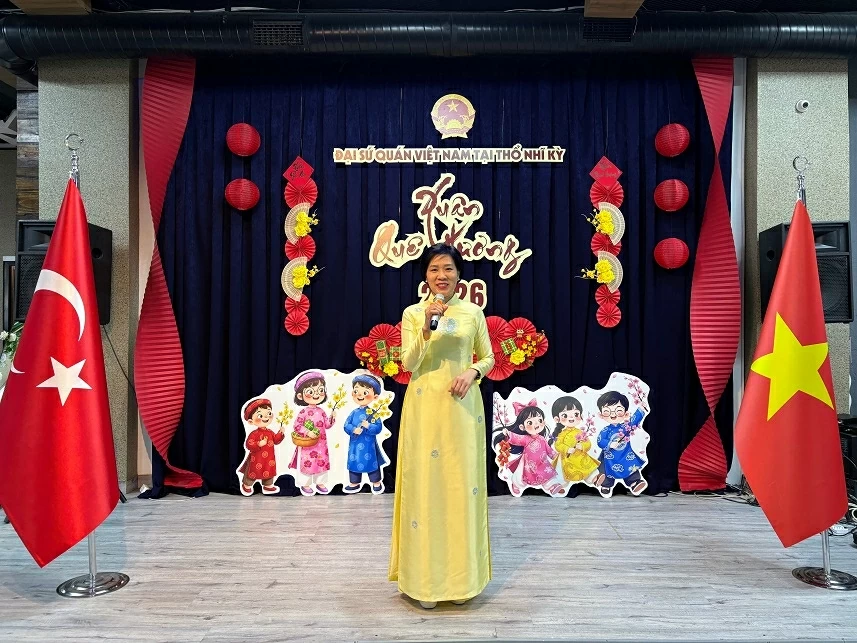 Bringing Homeland Spring closer to the Vietnamese community in Turkey Bringing Homeland Spring closer to the Vietnamese community in Turkey
