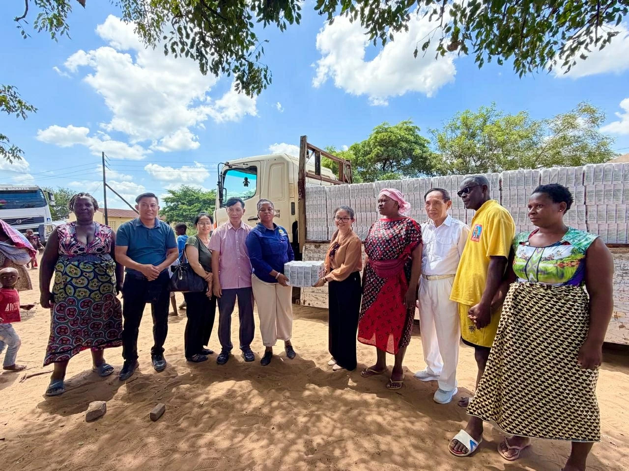 Vietnam supports Mozambique in overcoming flood consequences Vietnam supports Mozambique in overcoming flood consequences