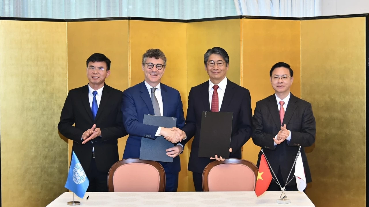 UNESCO and the Government of Japan sign Project to enhance disaster prevention and school safety capacity in Vietnam
