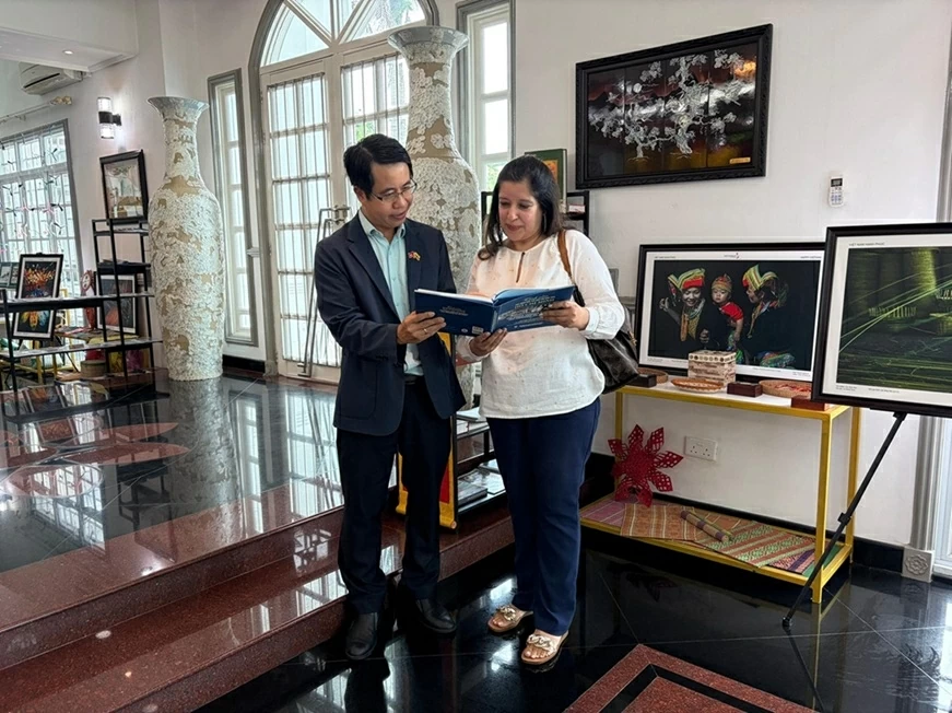 Community Tet 2026 and the inauguration of the Vietnamese Cultural Space in Brunei Darussalam Community Tet 2026 and the inauguration of the Vietnamese Cultural Space in Brunei Darussalam