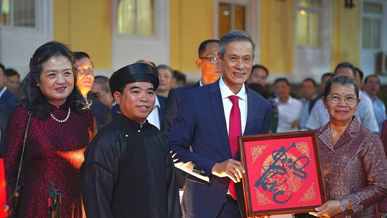 Warm Homeland Spring of the Lunar New Year of the Horse 2026 in Cambodia Warm Homeland Spring of the Lunar New Year of the Horse 2026 in Cambodia
