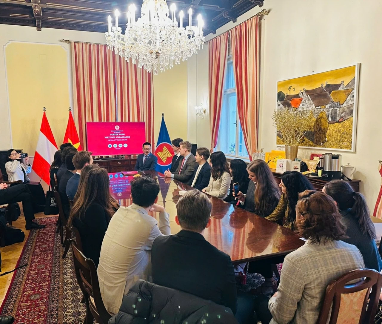 Embassy of Vietnam in Austria: Spreading Vietnam's story through the 'Coffee with the Ambassador' initiative Embassy of Vietnam in Austria: Spreading Vietnam's story through the 'Coffee with the Ambassador' initiative