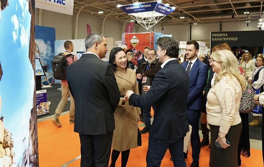 Vietnamese tourism attracts attention at HOLIDAY & SPA EXPO 2026 in Bulgaria Vietnamese tourism attracts attention at HOLIDAY & SPA EXPO 2026 in Bulgaria