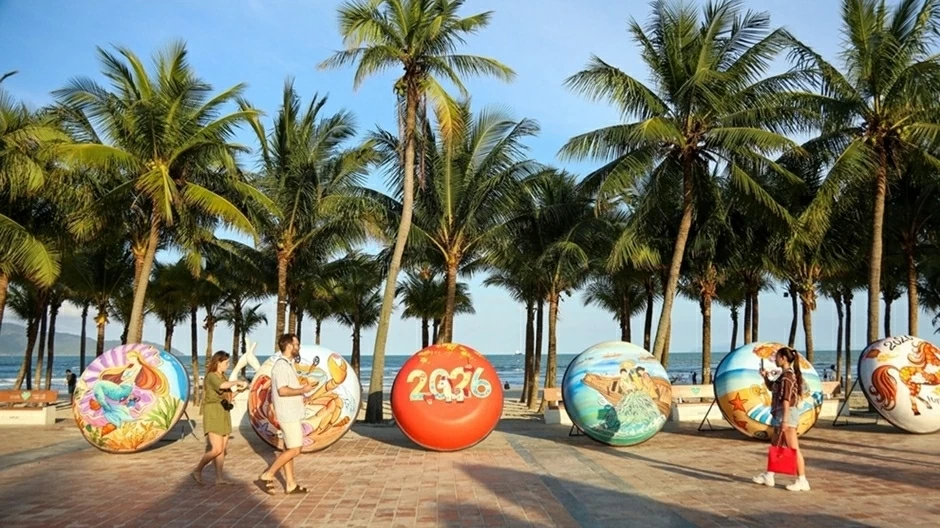 Tet cultural experiences drive foreign tourists to Vietnam’s coastal destinations