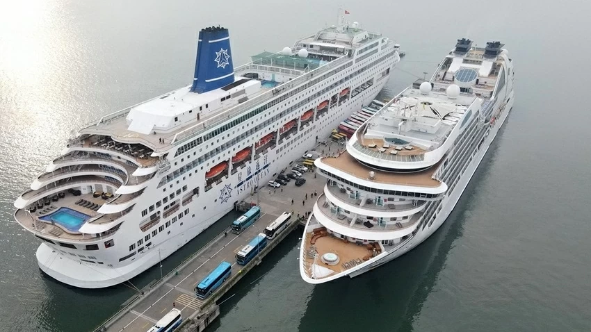 First cruises usher in upbeat Lunar New Year tourism season