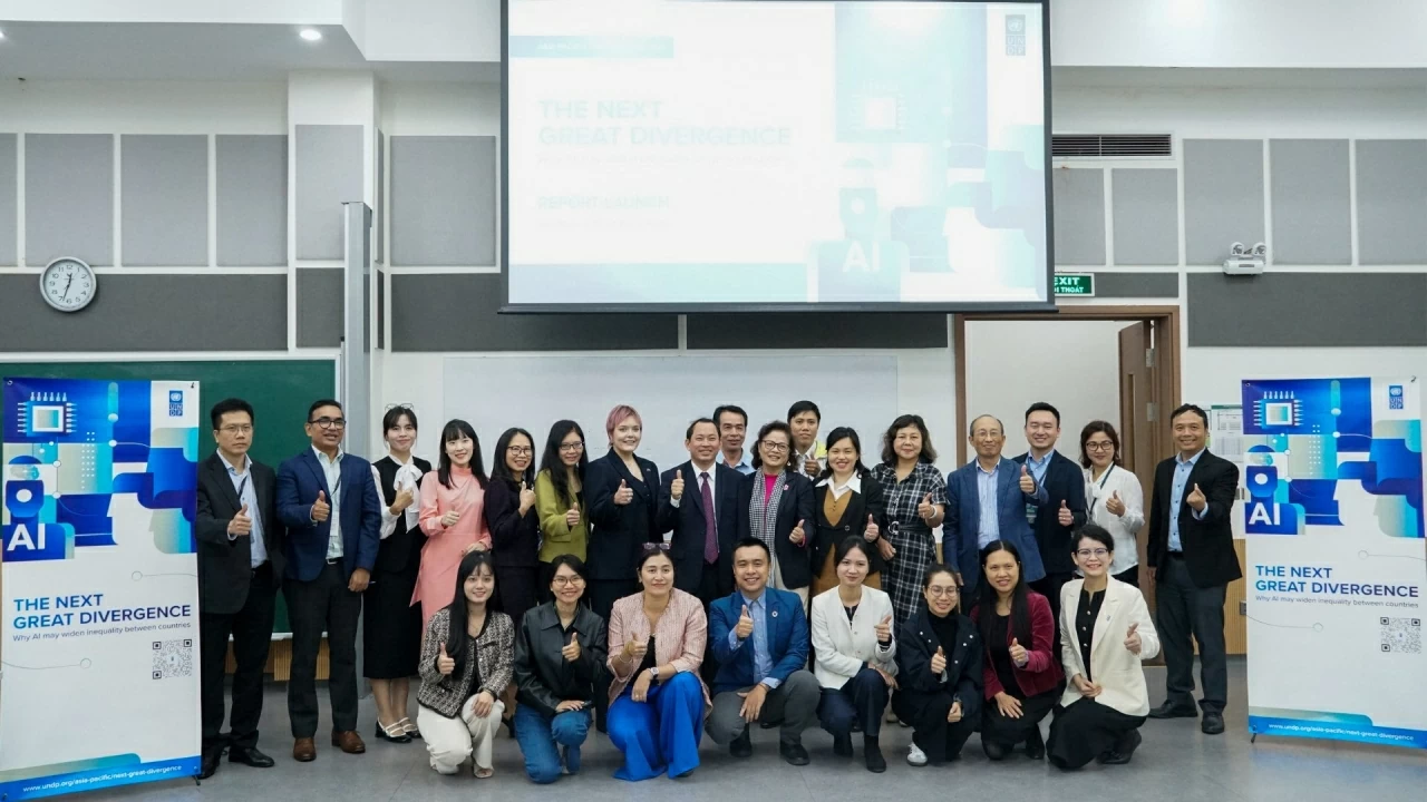 AI and Vietnam’s next development chapter: Managing disruption, seizing opportunity AI and Vietnam’s next development chapter: Managing disruption, seizing opportunity