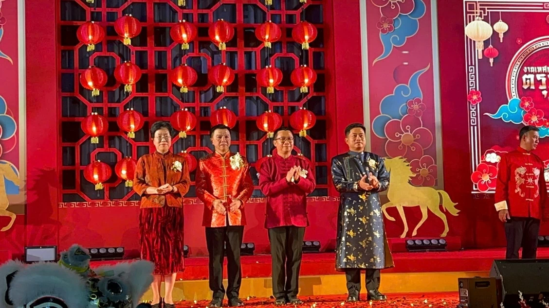 Vietnam – Thailand – China Tet Festival attracts over 60,000 visitors