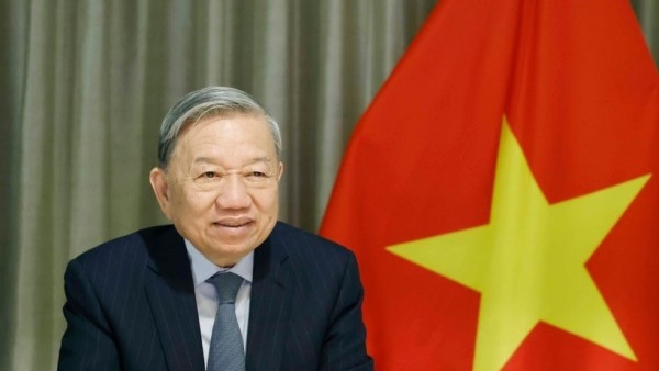 General Secretary To Lam holds Phone talks with U.S. Senators