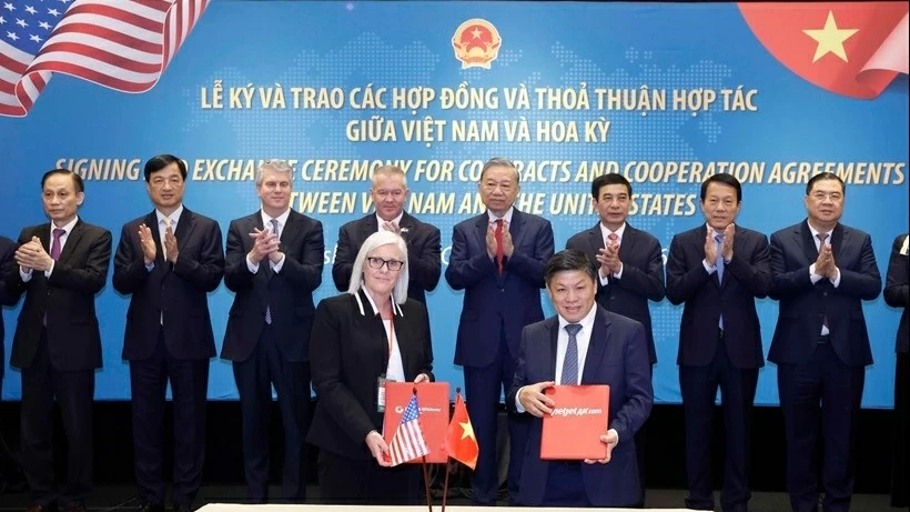 General Secretary To Lam witnesses signing, exchange of Vietnam–US contracts, cooperation agreements