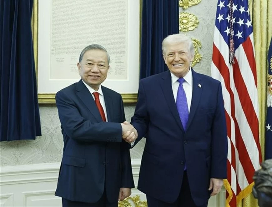Party General Secretary To Lam meets U.S. President Donald Trump