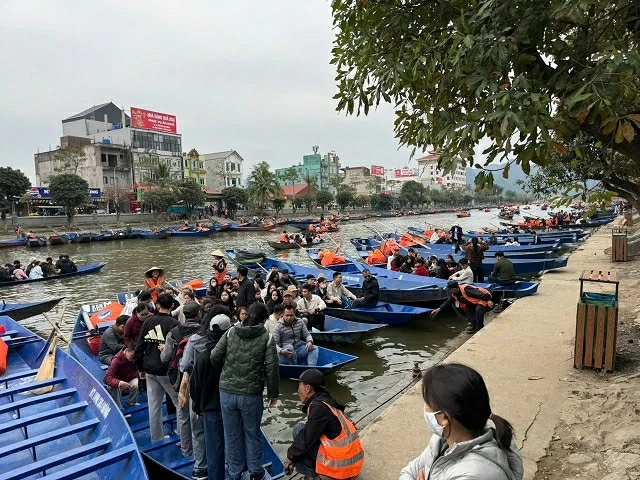 Huong Pagoda Tourism Festival 2026 offers free admission until the 6th day of Tet Huong Pagoda Tourism Festival 2026 offers free admission until the 6th day of Tet