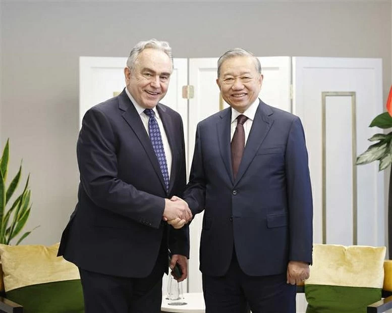 General Secretary To Lam meets former U.S. Deputy Secretary of State Kurt Campbell