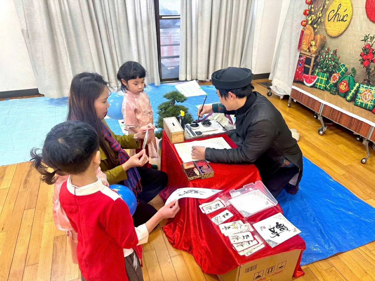 Vietnamese Language Schools in Osaka organize Spring Fair, spreading Vietnamese culture and language