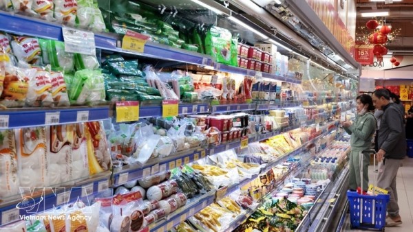 Market stable, supplies ample as Tet holiday ends