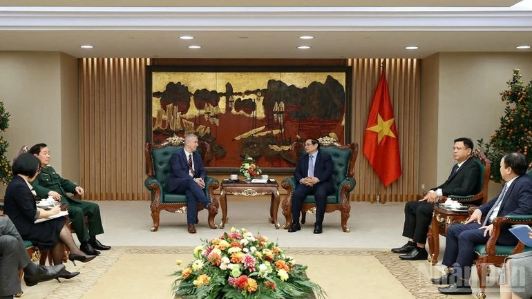 Prime Minister Pham Minh Chinh receives Belgian Ambassador to Vietnam Karl Van Den Bossche