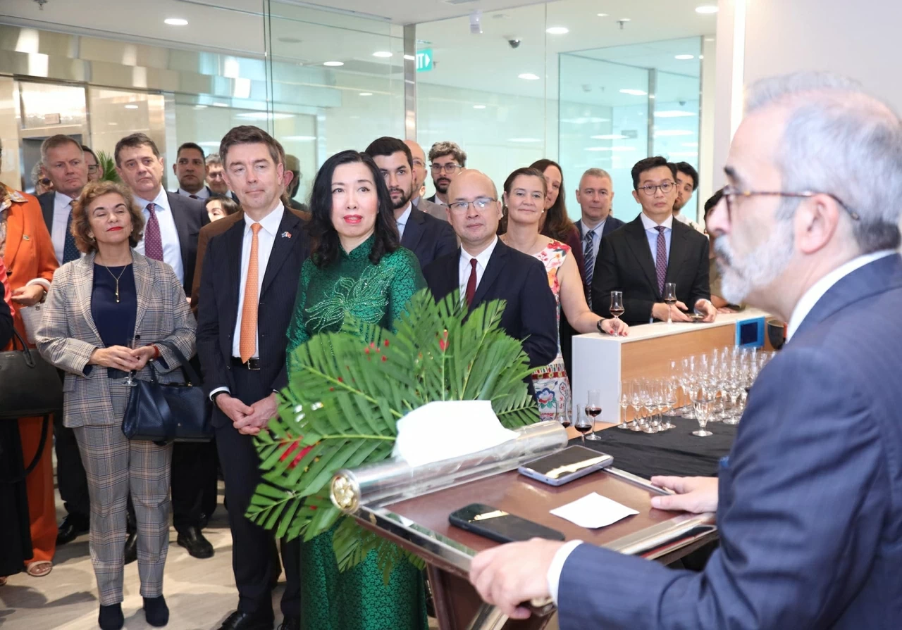 Inauguration of the Portuguese Embassy in Hanoi: A new chapter in bilateral relations Inauguration of the Portuguese Embassy in Hanoi: A new chapter in bilateral relations