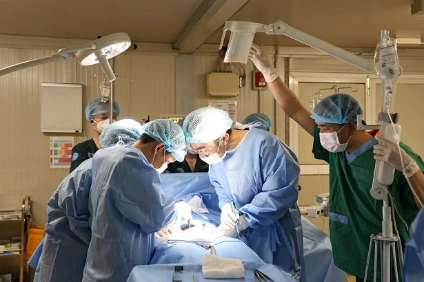 Vietnamese blue beret doctors illuminate hope in South Sudan Vietnamese blue beret doctors illuminate hope in South Sudan