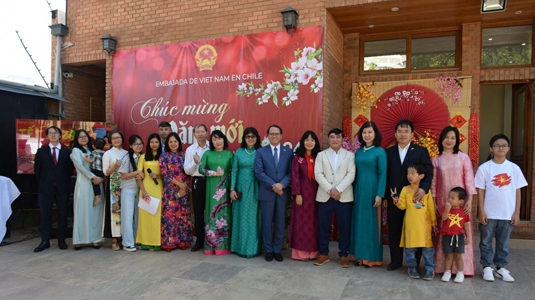 Vietnamese Embassy in Chile celebrates Lunar New Year, marks 55 years of diplomatic ties