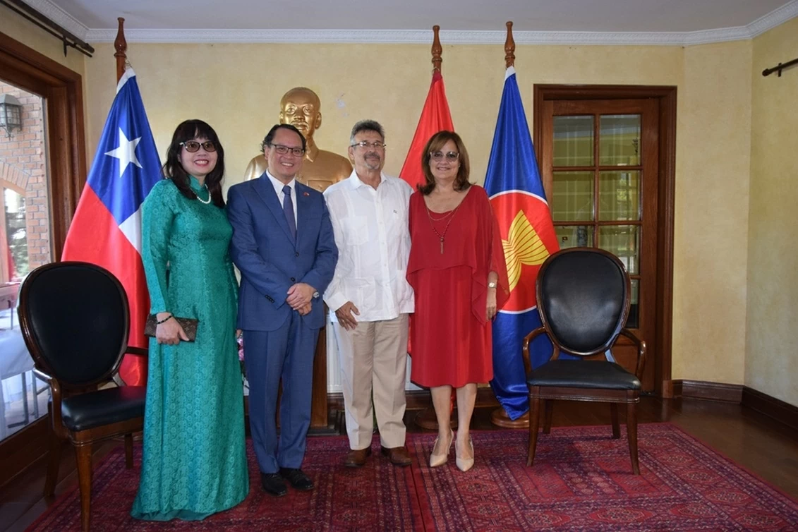 Vietnamese Embassy in Chile celebrates Lunar New Year, marks 55 years of diplomatic ties Vietnamese Embassy in Chile celebrates Lunar New Year, marks 55 years of diplomatic ties