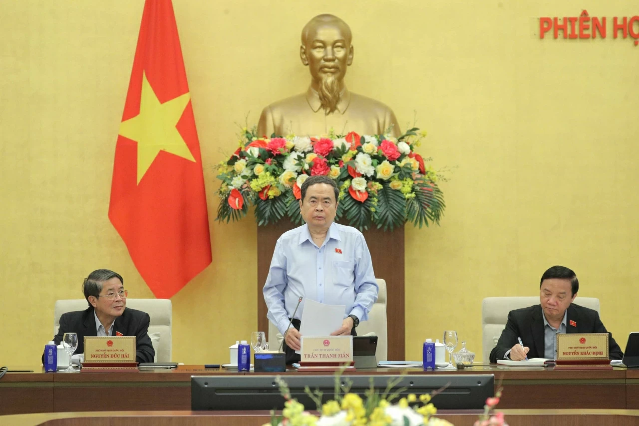 National Assembly Standing Committee convenes 55th session