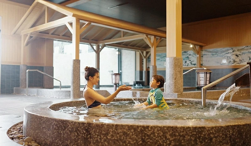 Don't miss the hot spring resort at Lynn Times Thanh Thuy when visiting Hung King Temple