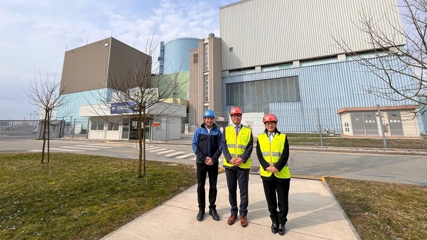 Slovenia ready to share experience, support Vietnam in building and operating safe, efficient nuclear power plants