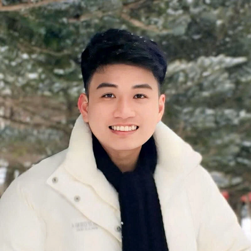 TS BS Minh Lê, bác sĩ nội tim mạch, nghiên cứu sinh sau tiến sĩ (postdoctoral associate) về tim mạch và trí tuệ nhân tạo tại Đại học Y khoa Yale, Hoa Kỳ TS BS Minh Lê, bác sĩ nội tim mạch, nghiên cứu sinh sau tiến sĩ (postdoctoral associate) về tim mạch và trí tuệ nhân tạo tại Đại học Y khoa Yale, Hoa Kỳ
