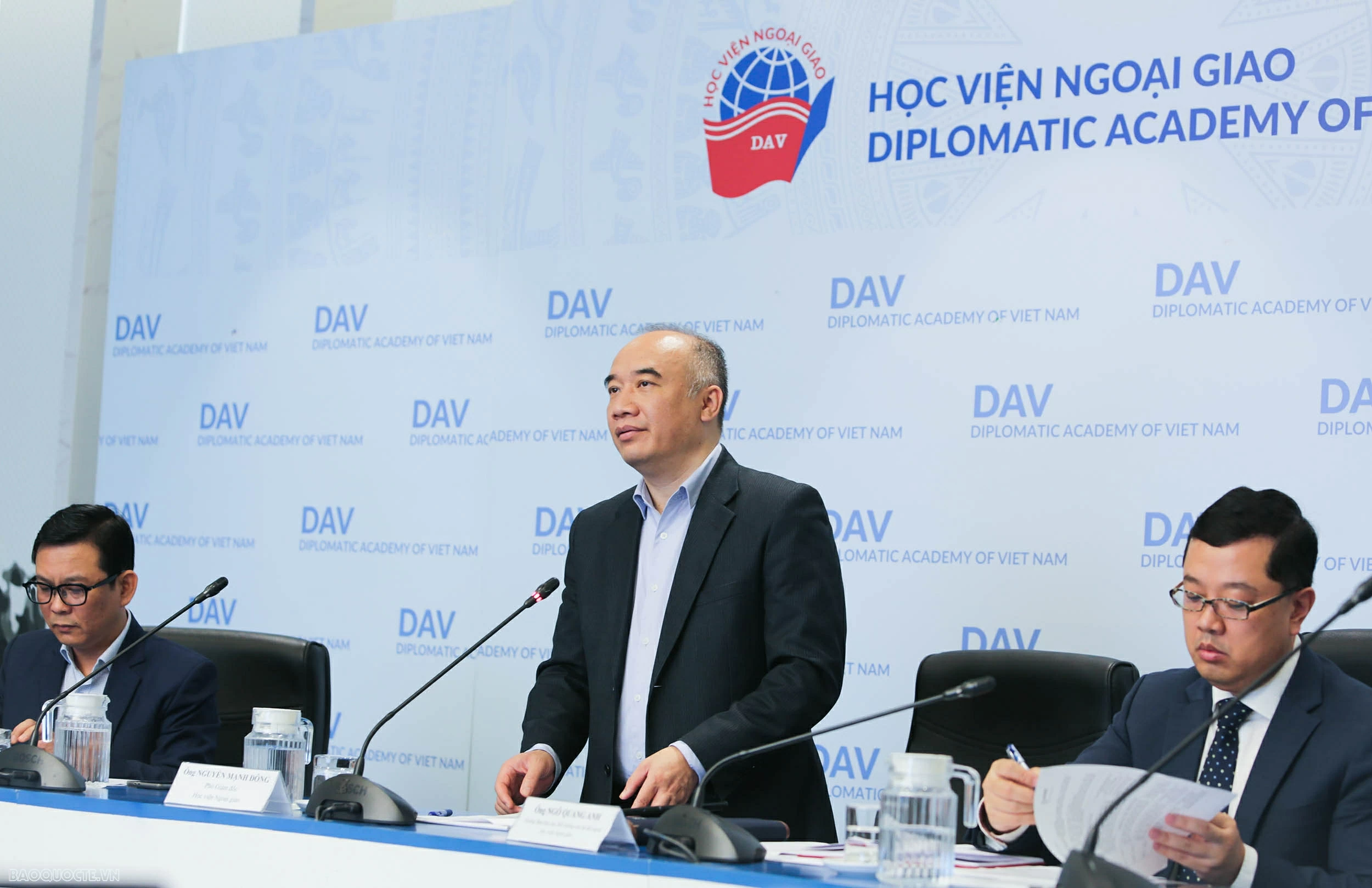 Diplomatic Academy: Discussion on developing a training and capacity building for people-to-people diplomacy workforce Diplomatic Academy: Discussion on developing a training and capacity building for people-to-people diplomacy workforce