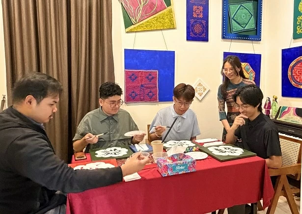 Vietnamese Embassy in Brunei Darussalam: Integrating culture into foreign affairs and partnership building Vietnamese Embassy in Brunei Darussalam: Integrating culture into foreign affairs and partnership building