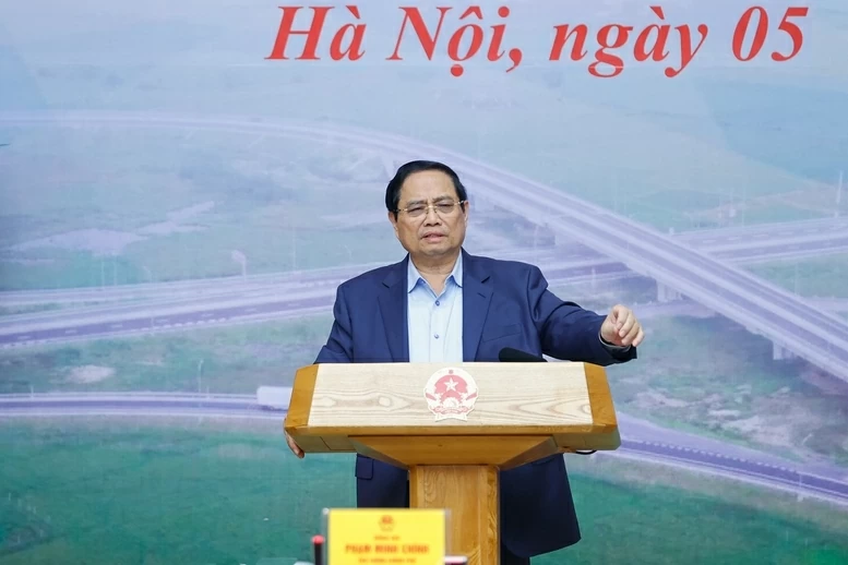 Prime Minister Pham Minh Chinh chairs 24th session of the Steering Committee for key national transport projects