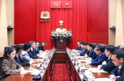 Minister of Public Security General Luong Tam Quang receives Amazon delegation