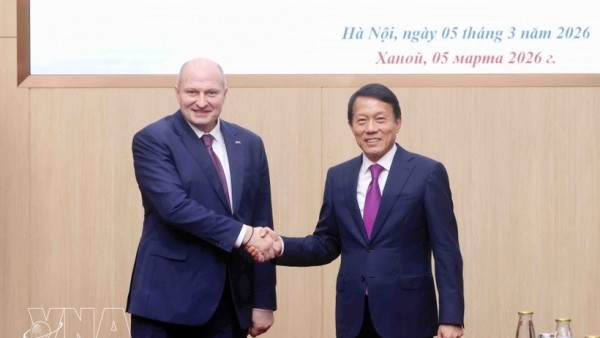 Minister of Public Security General Luong Tam Quang, Russian Minister of Emergency Situations Aleksandr Kurenkov hold talks in Hanoi