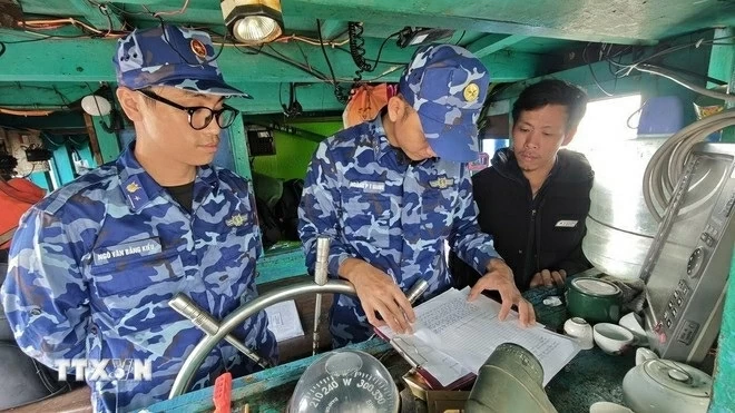 Combat IUU Fishing: Vietnam Coast Guard Region 2 intensifies efforts to help remove “yellow card” Combat IUU Fishing: Vietnam Coast Guard Region 2 intensifies efforts to help remove “yellow card”