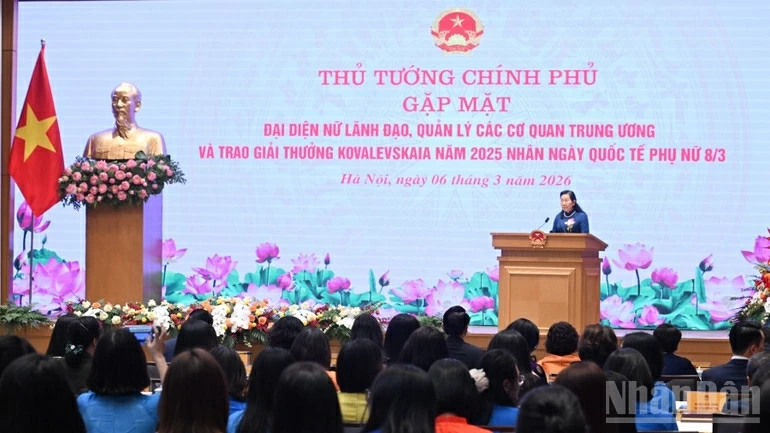 Prime Minister Pham Minh Chinh attends Kovalevskaia Award Ceremony 2025
