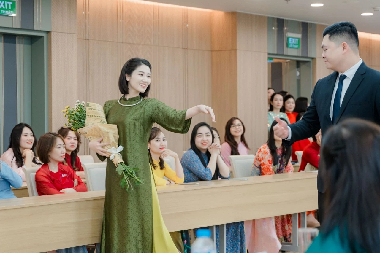 MPS's Department of Foreign Relations showcases Ao Dai on International Women's Day