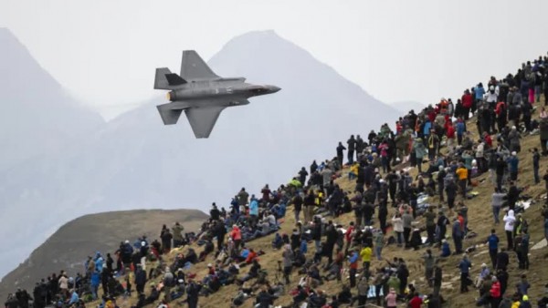 Thụy Sỹ tính toán giảm số lượng chiến đấu cơ F-35 mua của Mỹ
