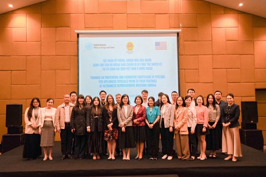 Training on combating human trafficking for diplomats preparing for overseas assignments