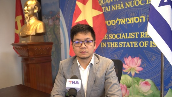 Vietnamese citizens in Israel advised to follow new safety measures from local guidelines