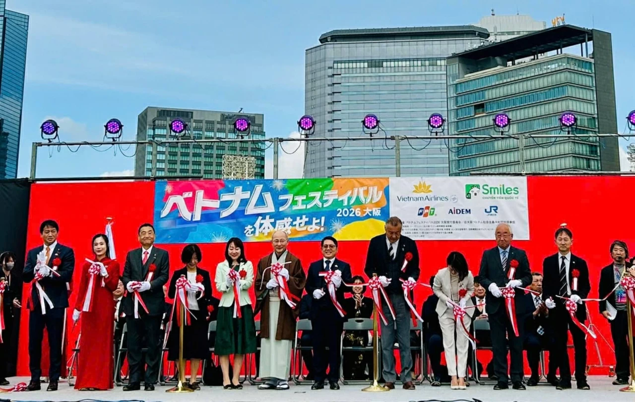 Flavors, sounds, and smiles illuminate the Vietnam Festival in Osaka