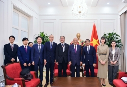 Permanent Deputy FM Nguyen Minh Vu receives Special Advisor of the Japan-Vietnam Parliamentary Friendship Alliance