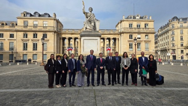 Vietnam and France hold second maritime dialogue in Paris